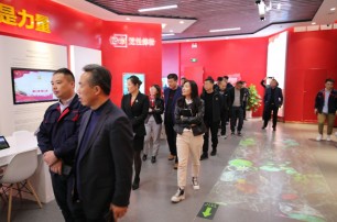 壽光市建筑業協會預拌混凝土專 業委員會 到山東東華水泥有限公司考察交流